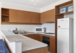 Apartment 29 Pacific Apartments