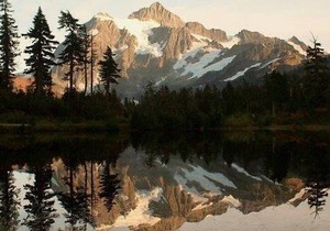 Apartment 85SW Deluxe Family Condo w/ Balcony in Mount Baker/Glacier - 4 persons, 2 bedrooms