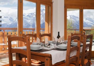 Apartment Domaine des Reines D1A by Interhome