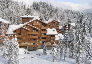 Apartment for 7, ski-in/ski-out, balcony