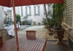 Apartment in PARIS CENTER.CHARMING FLAT WITH GARDEN AREA HEART OF NOTRE DAME PARIS SAINT-GERMAIN-PANTHEONResidential flat