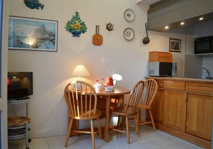 Apartment Le Lavandou, 2 bedrooms, 5 persons