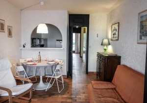 Apartment Les Cascadelles-2 by Interhome