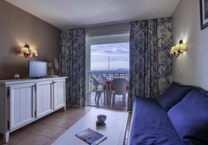 Apartment Les Rivages de Coudoulière-31 by Interhome