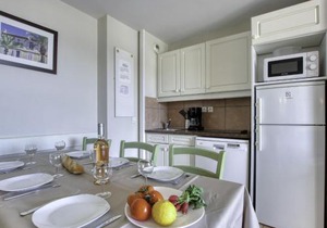 Apartment Les Rivages de Coudoulière-31 by Interhome