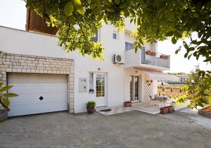 Apartment Luka A2(4) - Vrbnik, Island Krk, Croatia