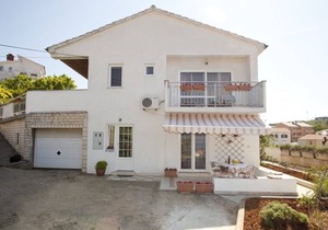 Apartment Luka A2(4) - Vrbnik, Island Krk, Croatia