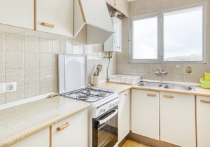 'Apartment Mediterranean View 3-4' close to the Beach with Terrace & Wi-Fi