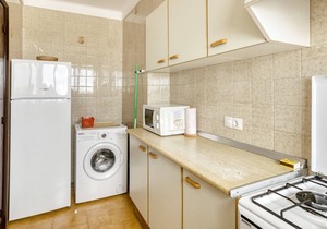 'Apartment Mediterranean View 3-4' close to the Beach with Terrace & Wi-Fi
