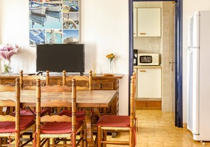 Apartment 'Mediterranean View 3-1' close to the Beach with Terrace & Wi-Fi