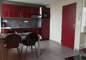 Apartment n°4 (2/4 P.) on 2nd floor without elevator