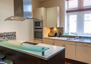 Apartment No 1 - The Old Red King Pub, Whitefield, Manchester