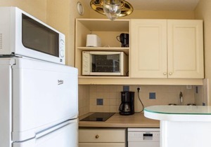 Apartment Port de La Gavine in Hyères - 4 persons, 1 bedrooms