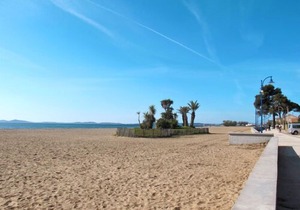 Apartment Port de La Gavine in Hyères - 4 persons, 1 bedrooms