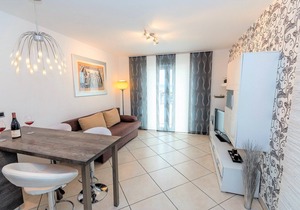 Apartment Queens II with Sea View in Selce