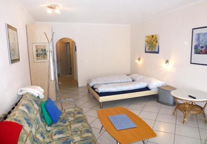 Apartment Residenza Monte Bré - Apt-304 Haus2 by Interhome