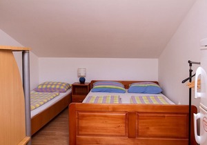 Apartment Super - 50 m from pebble beach: A9 Marija - 2.kat(3+2) - Povljana, Island Pag, Croatia