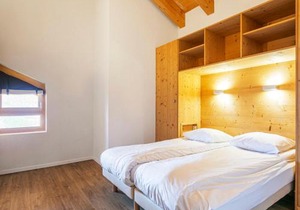 Apartment T-Resort La Tzoumaz 4p8 by Interhome