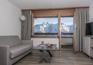 Apartment Zurschmitten 12 1- UG Süd by Interhome