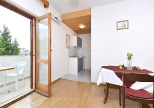 Apartments Ana, (13809), Baška Voda, hr