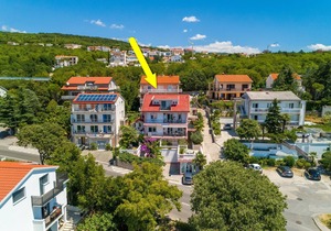 Apartments Ivana, (13460), Crikvenica, hr