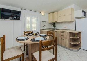 Apartments Josip, (15040), Nin, hr