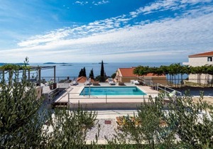 Apartments Klis -Studio Apartment with Terrace - 2 (B)