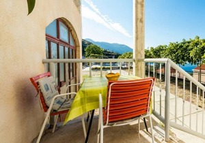 Apartments Klis -Studio Apartment with Terrace - 2 (B)