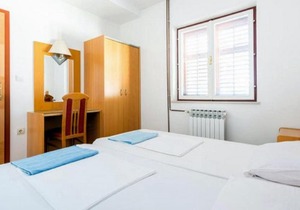 apartments klis - three-bedroom apartment with terrace