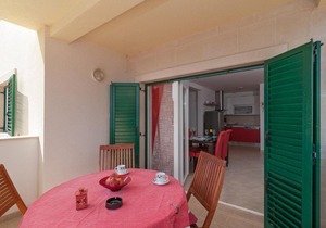 Apartments Lovorka