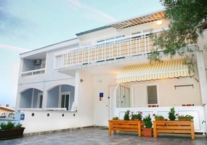 Apartments Ruža, (10976), Baška Voda, hr