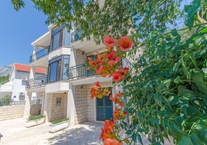 Apartments Spomenka (53251-A1) - Orebic