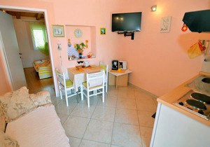 Apartments Vesna, (12763), Murter, hr