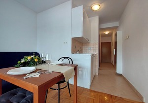 Apartments Zeljko (86411-A4) - Crikvenica