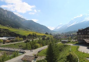 Appart 6 pers avec piscine, skis, ascenseur à Lanslebourg - FR-1-508-93