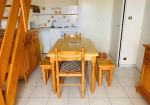 Appartement à 100m de la Plage du Marais Girard - 1 Chambre + Mezzanine - Parking Privatif - FR-1-231-211