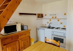 Appartement à 100m de la Plage du Marais Girard - 1 Chambre + Mezzanine - Parking Privatif - FR-1-231-211