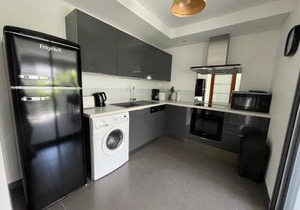 Appartement 3 étoiles à Royan, 2 pas de la plage, terrasse, parking, WiFi ! - FR-1-539-5