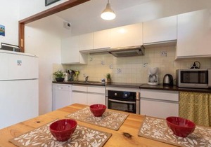 Appartement 4 pers. à Saint-Lary avec parking - FR-1-296-278