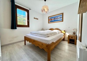 Appartement 6 pers avec piscine et WiFi au pied des pistes - FR-1-505-88