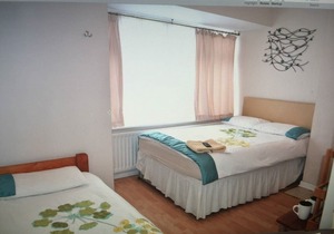 Apple House Guesthouse Heathrow Airport
