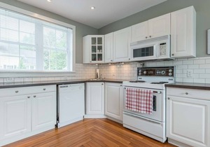 Appletree Cottage at Crystal Beach