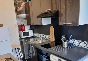 AptCosy⭐️Hyper Center⭐️100m Place Ducale⭐️WifiNetflix