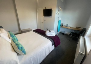Arlan House, Superb Basingstoke Hotel - Room 14