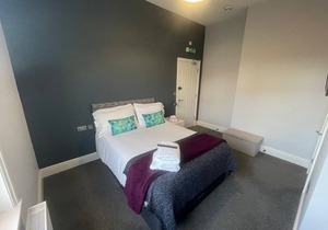 Arlan House, Superb Basingstoke Hotel - Room 14