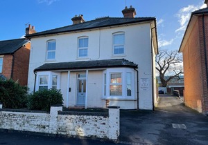 Arlan House, Superb Basingstoke Hotel - Room 16