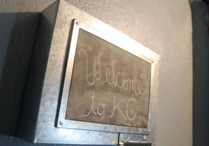 Arts District Loft in Downtown Kansas City -Great Views, Walkable, 30+ Day Stays