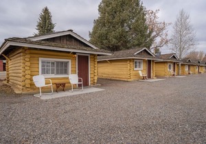 Ashton Historic Log Cabins 7