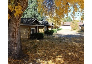 Ashton Historic Log Cabins 5