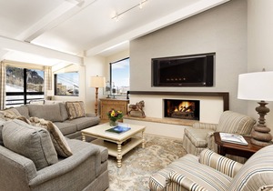Aspen Alps Premier 3 Bedroom/3.5 Bath on Aspen Mountain